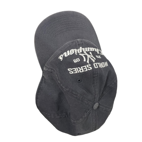 Vintage World Series Champion Hat - Picture 2 of 7